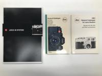 ライカ関連カタログ・リーフレットほか14点セット　（日本語カタログ)ELECTRONIC-LEICA R3: 自動露出ライカR3: 株式会社シュミット発行/ (日本語リーフレット)LEICA M4-P: 日本シイベルヘグナー発行 / (日本語リーフレット)LEICA R4: 日本シイベルヘグナー発行 / (日本語リーフレット)LEICA R4-MOT: 日本シイベルヘグナー発行 / (日本語リーフレット)LEICA System:  日本シイベルヘグナー発行/ (日本語カタログ)LEICA M-System:  Leica Camera AG発行/ 1978 ライツ写真製品価格表: 株式会社シュミット発行 / 1983 ライツ写真製品価格表: 日本シイベルヘグナー発行 / Leica Ginza: ライカ銀座店パンフレット / (英文カタログ)LEICA R3-MOT LEICA R3: Perfect Photography Without Technical Problems　ライカ R3-MOT ライカ R3: 技術的問題のない完璧な写真撮影 / (英文リーフレット)RANGEFINDER LEICA M 4-2: The Camera for Ultra High-Speed Lenses　レンジファインダー ライカ M4-2：超高速レンズのためのカメラ / (英文カタログ)FOCOMAT V35 Autofocus: Aitomatic with Optimum Focusing with 40 MM WA-Focotar F/2.8　フォコマート V35 オートフォーカス：40mm WA-フォコター f/2.8付き自動最適フォーカス引き伸ばし機 / 1961 General Catalogue for Leica Dealers: Models M1、M2、M3 and their accessories Reprint: 1961年版 ライカ販売店向け総合カタログ：M1・M2・M3とそのアクセサリー 復刻版/ Leica General Catalogue of Photographic Equipment: ライカ写真機材総合カタログ 1977年版