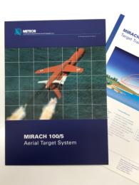 リーフレット　Mirach 100/5: Aerial Target System　マッチ 100/5: 無人標的機システム