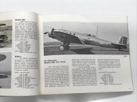 冊子　Pedigree of Champions: Boeing since 1916　優秀機の血統 1916年からのボーイング社の航空機の系譜