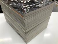 CAMERA LIFE Vol.１-Vol.19まで　19冊セット　①カメラライフ Vol.1 一度は手にしたい！ハッセルブラッドの魅惑、藤田一咲が撮りに行く！沖縄気まぐれスナップの旅＝2008年5月25日発行、146頁 / ②カメラライフ Vol.2 やっぱりライカが欲しい！M型ライカの始め方、相原正明が撮る！オーストラリア タスマニア州-ビクトリア州を巡る旅＝2008年11月25日発行、146頁 / ③カメラライフ Vol.3 二眼レフで楽しむのんびりカメラスタイル、野寺治孝 オールドハワイ＝2009年6月1日発行、146頁 / ④カメラライフ Vol.4 旅に連れ出したい！35ミリスモール・フィルムカメラ、笑顔の美しい南の島 フィジーへの旅＝2009年11月25日発行、146頁 / ⑤カメラライフ Vol.5 正方形で広がる新しい世界 スクエアカメラ大集合！、アメリカの古き良きスピリット 灯台をめぐる旅＝2010年5月25日発行、146頁 / ⑥カメラライフ Vol.6 今すぐ欲しい 折りたたみカメラ、沖縄 八重山列島を巡る旅 島の時間＝2010年8月25日発行、146頁 / ⑦カメラライフ Vol.7 オリンパス・ペン全24機種大図鑑、山西崇文が旅するファンタジック 南インド＝2010年12月1日発行、146頁 / ⑧カメラライフ Vol.8 一生モノのライカを探し出せ！バルナック & M型ライカ、川端潤が彷徨する 静かな旅 ヨーロッパ＝2011年3月1日発行、146頁 / ⑨カメラライフ Vol.9 グッドデザインカメラ、藤田一咲のカメラ&写真三昧 パリの休日＝2011年5月25日発行、146頁 / ⑩カメラライフ Vol.10 今こそ使いたい！ローライ二眼レフカメラ、ハワイの島々を旅する＝2011年9月1日発行、146頁 / ⑪カメラライフ Vol.11 ポラロイドカメラ復活宣言！、鹿野貴司が北京を撮り歩く 北京的愉快撮影旅＝2011年12が宇1日発行、146頁 / ⑫カメラライフ Vol.12 ハッセルブラッドVシステム最強伝説、La Rochelle 2012 冬の旅 尾仲浩二＝2012年5月1日発行、146頁 / ⑬カメラライフ Vol.13 X-Pro1のカメラスタイル、ポタリング紀行 稲垣徳文 /