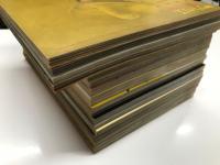 アトリエ・アトリエ臨時増刊・別冊アトリエ　20冊セット　①アトリエ No.324 美しいポーズ＝昭和32年9月15日発行・第5刷、110頁 / ②アトリエ No.331 ラフとモチーフ 続・美しいポーズ 猪熊弦一郎＝昭和29年9月1日発行、97頁 / ③アトリエ No.333 モデルと構成・続々美しいポーズ 猪熊弦一郎＝昭和29年11月1日発行、110頁 / ④アトリエ No.339 芸術家のモデル 猪熊弦一郎＝昭和30年5月1日発行、120頁 / ⑤アトリエ臨時増刊1956 続・芸術家のモデル 五人の画家に描かれたポーズ 林武、鳥海青児、三岸節子、山口薫、木内克＝昭和31年4月1日発行、84頁 / ⑥アトリエ臨時増刊1956 絵になるポーズ 小磯良平＝昭和31年7月1日発行、116頁⑦別冊アトリエ No.29 画家とモデル 東郷青児 撮影・中村立行＝昭和31年12月25日発行、87頁 / ⑧別冊アトリエ No.30 カメラの目がとらえた新しいヌード 中村立行＝昭和32年1月25日発行、92頁 / ⑨別冊アトリエ No.33 ヌードの幻想と美 建畠覚造、中村立行 / ⑩別冊アトリエ No.36 モデルと名画 名画とモデルによるポーズの研究 野口弥太郎 / ⑪別冊アトリエ No.37 三人のヴィナス 東郷青児 / ⑫別冊アトリエ No.41 動くヌード 写真構成・杉村恒＝昭和33年3月1日発行、127頁 / ⑬別冊アトリエ No.42 風景の中のヌード 東郷青児＝昭和33年4月10日発行、88頁 / ⑭別冊アトリエ No.44 アルプスと高原 杉村恒ヌード作品集＝昭和33年7月1日発行、96頁 / ⑮別冊アトリエ No.45 海と砂丘 杉村恒ヌード作品集＝昭和33年8月1日発行、ノンブルなし / ⑯別冊アトリエ No.46 東郷青児 イメージのヌード＝昭和34年1月15日発行、104頁 / ⑰別冊アトリエ No.47 続・動くヌード 杉村恒＝昭和34年4月15日発行、112頁 / ⑱別冊アトリエ No.49 東郷青児 若いモデル＝昭和34年7月30日発行、ノンブルなし、訂正表1枚付き / ⑲別冊アトリエ No.52 東郷青児 十一人のモデル＝昭和34年12月15日発行、90頁 / ⑳別冊アトリエ No.54 美しいフォルム 伊藤廉＝昭和35年2月15日発行、104頁