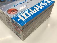 二輪車旧車専門雑誌: MC CLASSIC モーターサイクリストクラシック No.3からNo.13まで 11冊セット　①2018年2月 No.3 特集・我道群像 偏愛的趣味生活のそれぞれ ※オリジナル・カブステッカー付き(未使用) / ②2018年4月 No.4 特集・ホンダハンターカブの血統 不整地用カブの歴史 / ③2018年6月 No.5 特集・不惑のSR / ④2018年8月 No.6 特集・1970～80年代を彩った国産レジャーバイク ※特別付録「沼尻新さん絵クリアファイル」付き / ⑤2018年10月 No.7 特集・再生職人 前編 ※特別付録「角川スニーカー文庫 スーパーカブ クリアファイル」付き / ⑥2018年12月 No.8 特集・再生職人 後編 ※特別付録「2019年クラシックバイクフォトカレンダー」付き / ⑦2019年2月 No.9 特集・HONDA 縦型スモールシングルの軌跡 / ⑧2019年4月号 No.10 特集・古いスーパーカブを楽しむ ※特別付録「特製750RSクリアファイル」付き / ⑨2019年6月号 No.11 特集・犯跡後だから語れる DREAM CB750Four ※特別付録「特製CB750Fourプロトクリアファイル」付き / ⑩2019年8月号 No.12 特集・大排気量2スト車の芳香に酔いしれる ※特別付録「特製RG-Γクリアファイル」付き / ⑪2019年10月号 No.13 特集・僕らを育てた原付ロードスポーツについて語ろう ※特別付録「当時音源エキゾーストサウンドCD」付き(未開封)