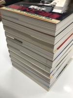 最新ピストル図鑑 / ベレッタ・ストーリー / ワルサー・ストーリー / 最新ピストル図鑑 Vol.２ / 最新軍用ライフル図鑑 / 最新サブマシンガン図鑑 / 現代軍用ピストル図鑑 / 現代ピストル図鑑 最新版 / 最新マシンガン図鑑 / 現代サポート・ウェポン図鑑