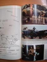 洋書　Warpath across the Pacific: The illustrated history of the 345th Bombardment Group during World War II