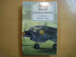 洋書　German aircraft of the Second World War