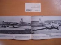 洋書　SOUTH AFRICAN AIRWAYS PRESENTS  FIFTY YEARS OF FLIGHT、IN PICTURES　2冊セット