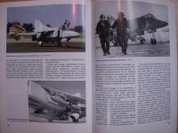 洋書　Typy Broni i Uzbrojenia 218: Samolot myśliwski MiG-23