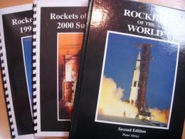 洋書　ROCKETS OF THE WORLD/Rockets of the World 1999 Supplement/Rockets of the World 2000 Supplement　　3冊セット