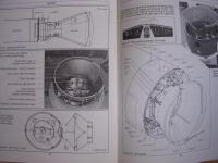 洋書　A Guide for Scale Model Builders  space in miniature 2  Gemini