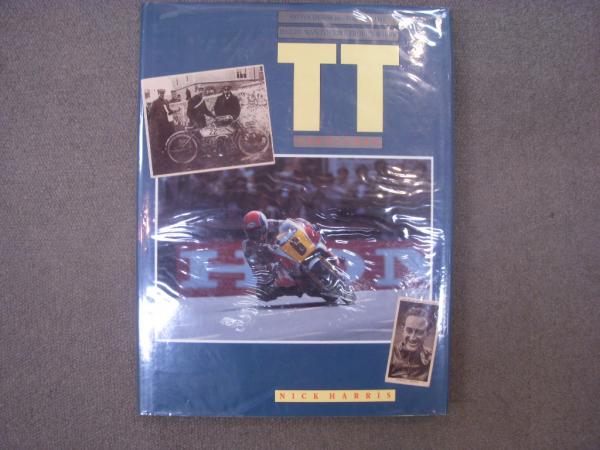 洋書 Tt Motocourse History Of The Isle Of Man Tourst Trophy Races 1907 19 マン島ttレーサー3名の直筆サイン入り 菅村書店 古本 中古本 古書籍の通販は 日本の古本屋 日本の古本屋