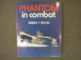 洋書　Phantom in Combat