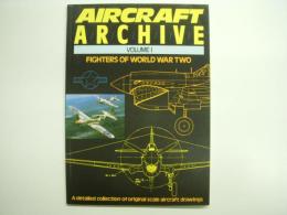 洋書 Aircraft Archive Vol.1: Fighters of World War II: A detailed collection of original scale aircraft drawings