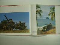 洋書　LA JEEP: Un défi au temps