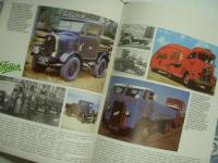 洋書 An Illustrated History of Trucks and Buses