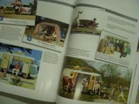 洋書　Volkswagen Transporter: The First 60 Years