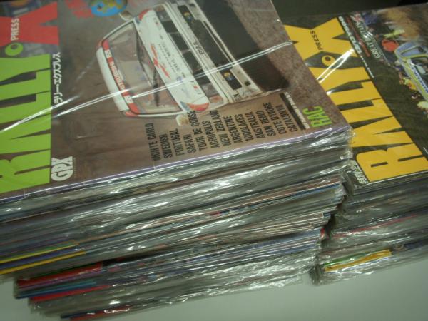 i-D JAPAN 雑誌 11冊セット 創刊号 1991 1992 i-D JAPAN 雑誌 11冊セット 創刊号 1991 1992
