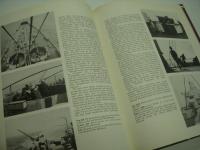 洋書　Queen Elizabeth at war: His Majesty's transport, 1939-1946