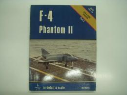 洋書　Detail & Scale: Vol.12: F-4 Phantom2: Part3: USN & USMC Versions