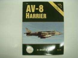 洋書　Detail & Scale Vol.28: AV-8 HARRIER: Part1 U.S.M.C. Versions