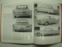 洋書　Chrysler 300: America's Most Powerful Car