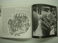 洋書　1 1/2-litre Grand Prix Racing 1961-65: Low Power, High Tech