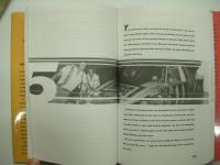 洋書　Real Men Work in the Pits: A Life in NASCAR Racing
