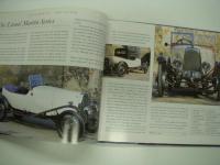 洋書　Aston Martin: The Legend