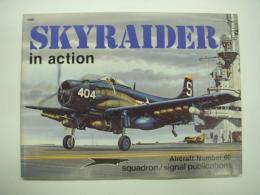 洋書　Skyraider in action No.60