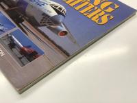 洋書　Flying Freighters