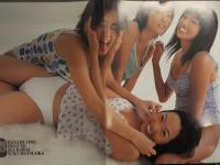 小野愛・MEGUMI・かわい綾・松岡由樹 GENICA ジェニカ Vol.20　初版　未開封4パック28枚トレーディングカード＆ビキニポスター付き