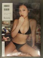 直筆サイン入り　新品 佐山彩香 写真集　「ホイップバニラピーチ」　DVD封入 帯付き　シュリンク未開封