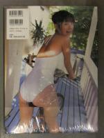 新品 小倉優子 写真集　「りんごともも」　シュリンク未開封　管理カード封入　帯付き 