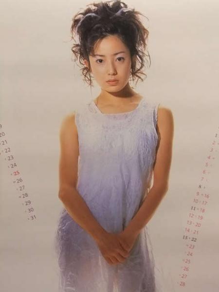 23区 菅野美穂着用　ポンチョ　未使用 2025年最新】菅野美穂 着用の人気アイテム - メルカリ