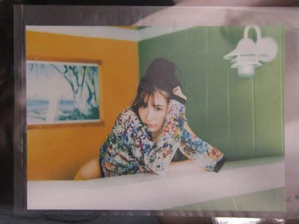 直筆サイン入り 山崎真実 写真集 まんまとうそ。 生写真付き