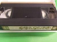 真咲菜々・黒崎あかり　ぽちゃぽちゃムチムチブルンブルン　VHS　グローリークエスト　国内正規　セル品　フェチ