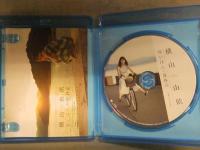 直筆サイン入り 横山由依 「ゆいはんの夏休み」 BD ブルーレイ