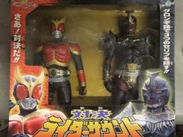 仮面ライダークウガ　対決ライダーサウンド ライジングマイティvsゴ・ガドル・バ　外箱イタミ　フィギュア