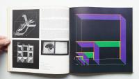 Graphis Diagrams : The Graphic Visualization of Abstract Data : Die Graphische Visualisierung Abstrakter Gegebenheiten