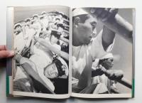 学徒出陣 : 海軍予備学生の記録 真継不二夫写真集