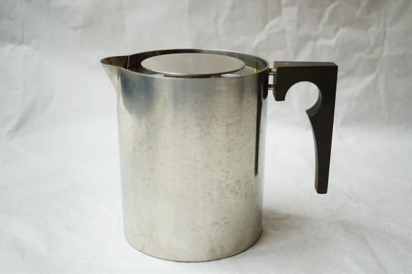 Stelton Arne Jacobsen Hot Water Jug ＜CYLINDA-LINE