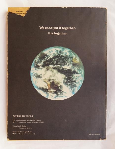 The(updated)Last Whole Earth Catalog【古本】 The (updated) Last Whole Earth Catalog: Access to Tools 16th