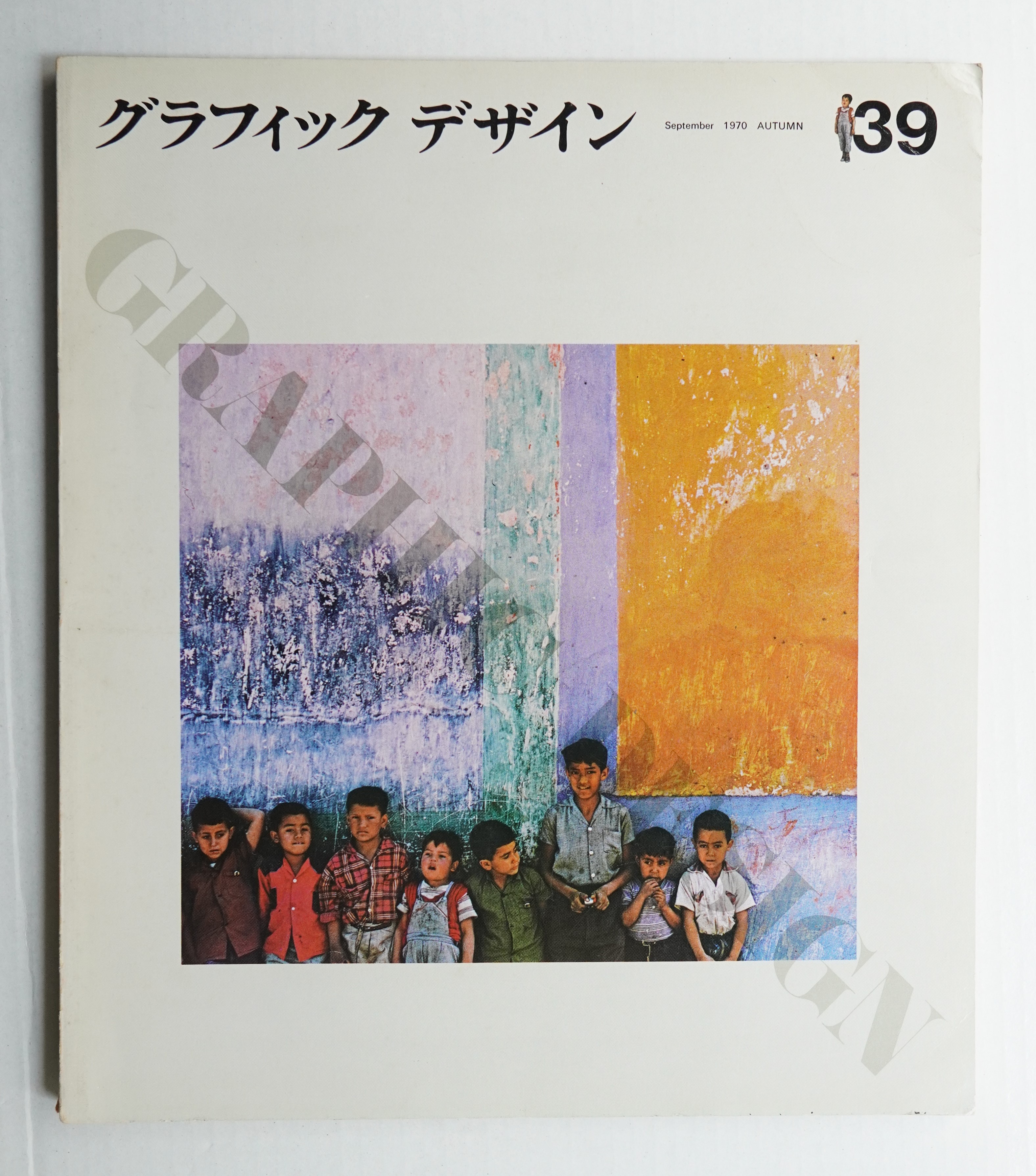 売れ筋・人気アイテム 商品 水野一好の10号の油絵「パリ風景」です。 つまみ出す 絵画