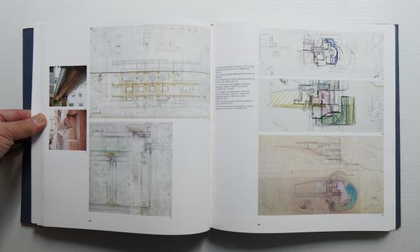 Model 795 Bookcase by Carlo Scarpa for Bernini | Tenon Design