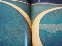 クリスト　神話なき芸術の神話　Christo Works 1958-1983