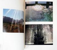 流れなかにひかりのかたまり