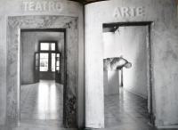 (英独伊文)ミケランジェロ・ピストレット作品集　パラーツォ・ファブロニの扉【Pistoletto :  Le Porte di Palazzo Fabroni】