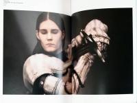 LOVE　ファッション　私を着がえるとき　Love Fashion: In Search of Myself