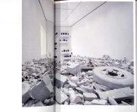 劉建華(リュウ・ジェンホァ)　中空を注ぐ　