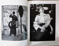 エリオット・アーウィット写真展　写真活動50周年記念　幸福の横顔　3/4 of a Second with Elliott Erwitt, 50 Years of Taking Photographs