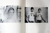 (英文)写真集　女性からみた女性　【Women see Women. A Photographic Anthology by Over 80 Talented Photographers】